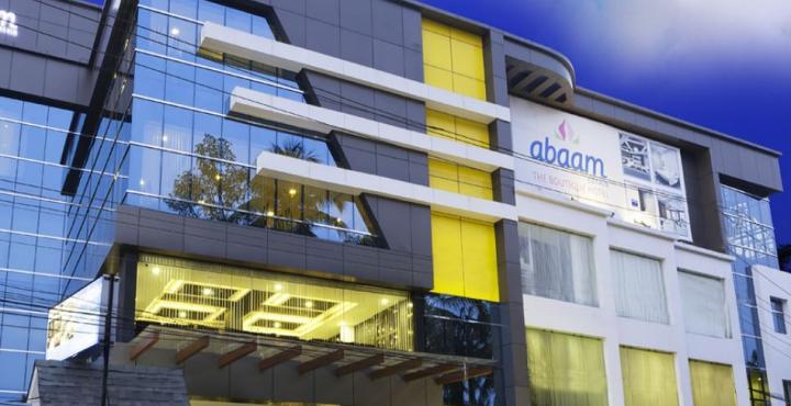 Abaam Cochin Hotel Kochi Bagian luar foto