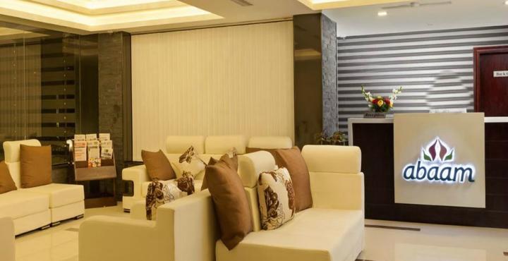 Abaam Cochin Hotel Kochi Bagian luar foto